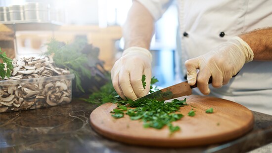restaurant guests eating safe food